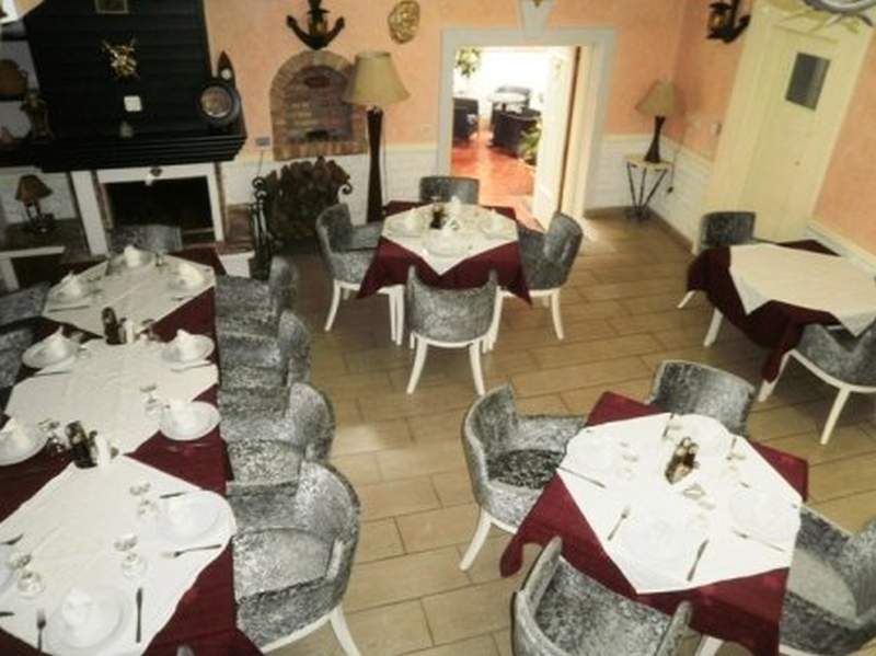 Hotel Villa Tafaj Tirana Extérieur photo