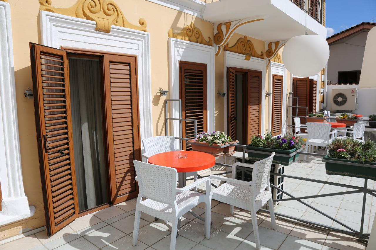 Hotel Villa Tafaj Tirana Extérieur photo